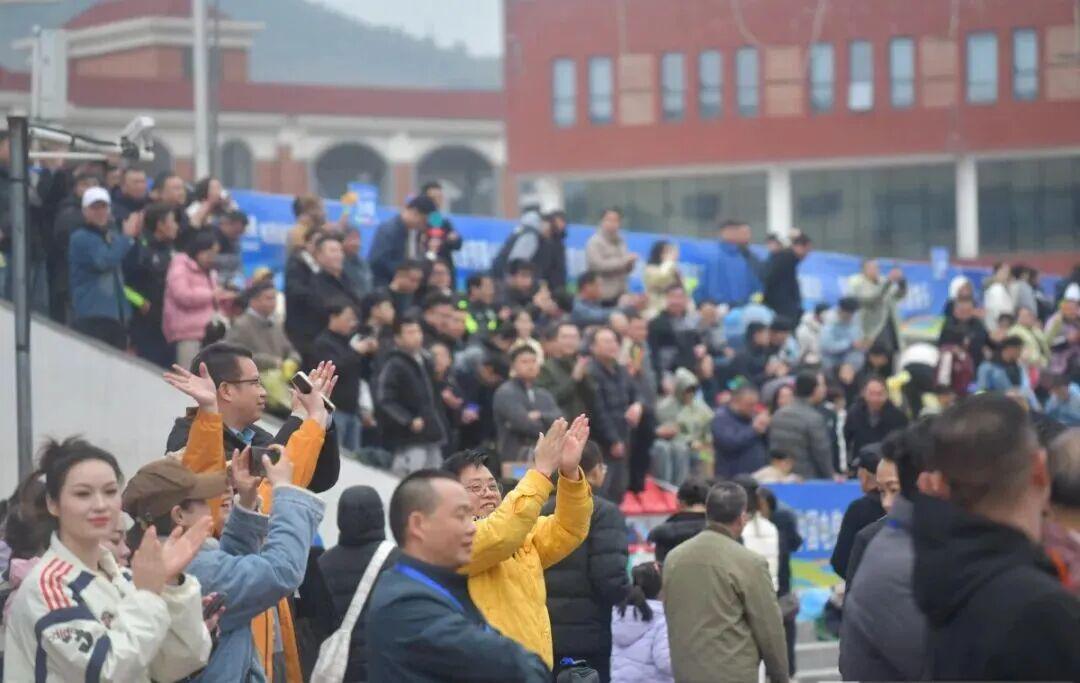 世界杯直播入口-35场战罢！广西“县超”赛事经济数据亮眼